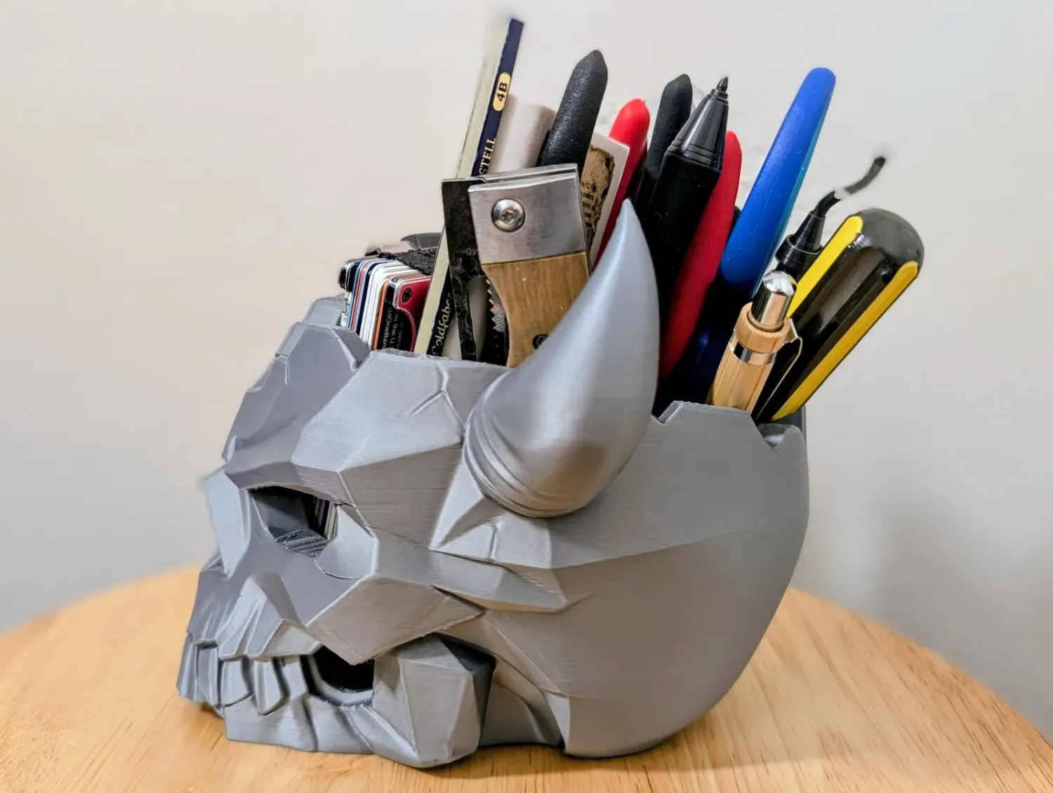 Horned Skull Catchall – Deep Desk Organizer Gray