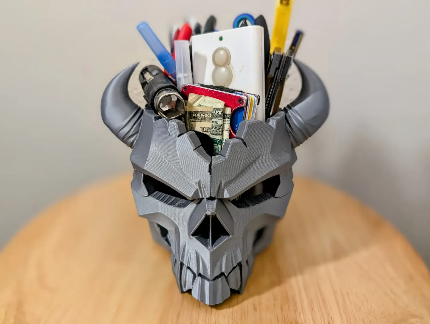 Horned Skull Catchall – Deep Desk Organizer Gray