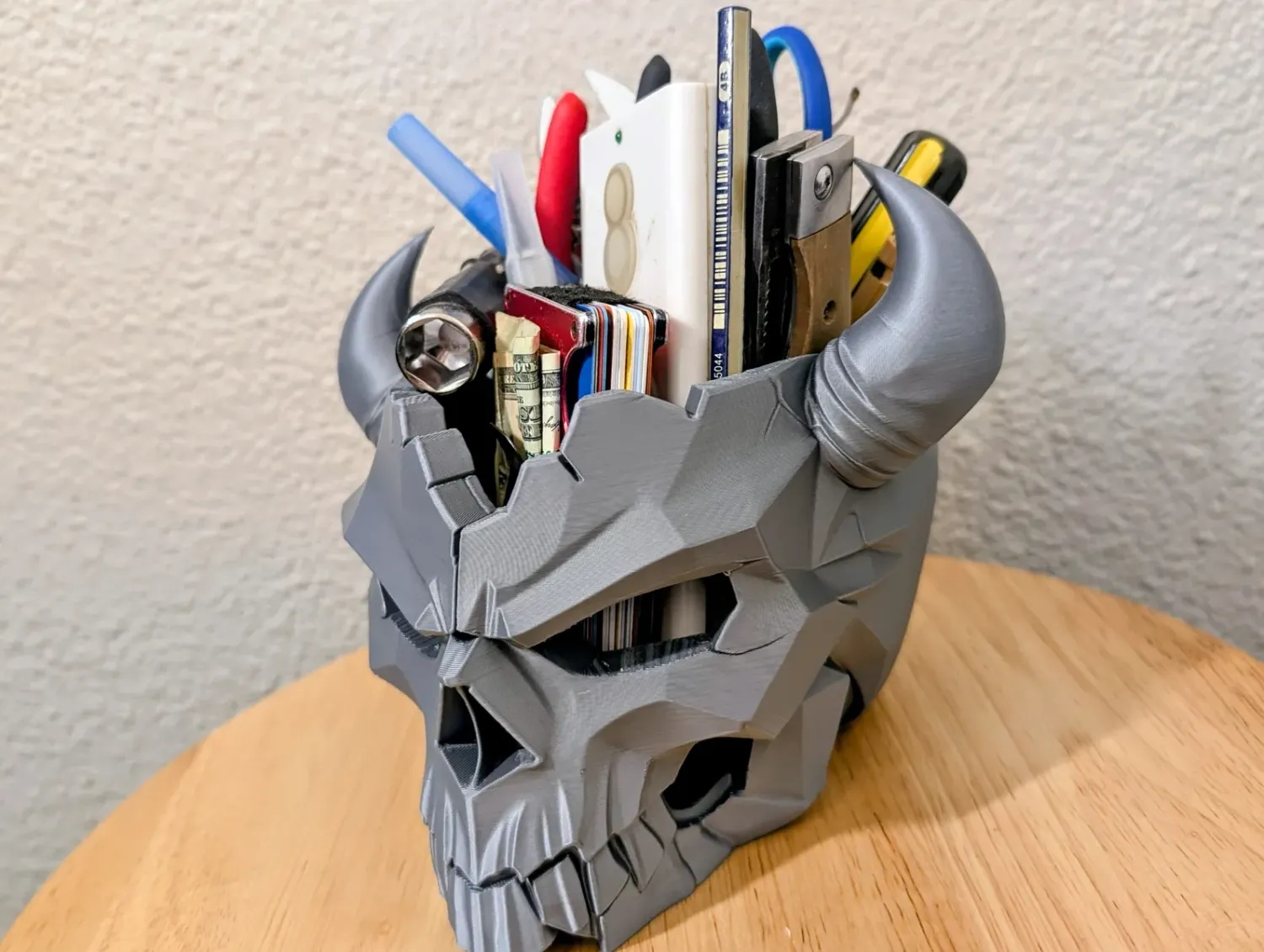 Horned Skull Catchall – Deep Desk Organizer Gray