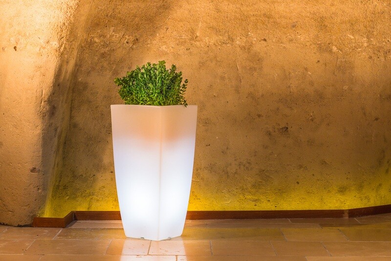 Vaso Quadrato Stilo luce luminoso 33x33 x h 70 /39x39x h 90cm