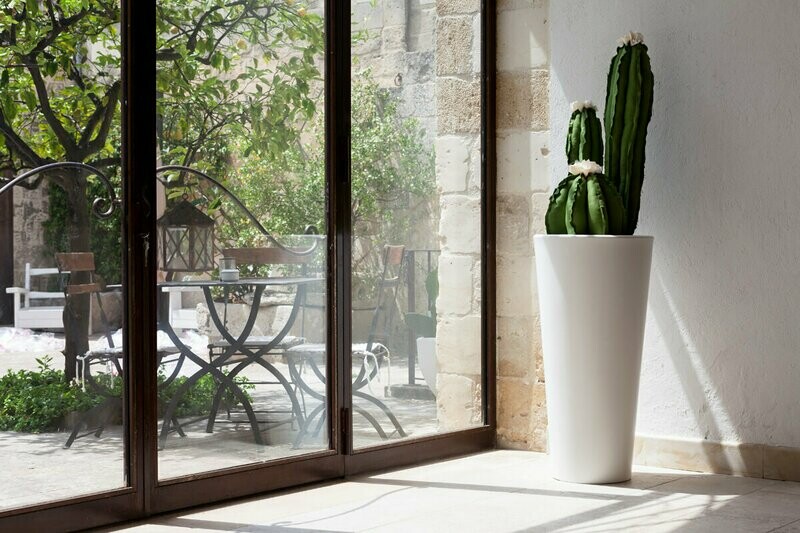 Tondo Livenza liscio moderno h 90  cm in resina