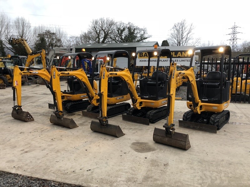EXCAVATORS 1 TON - 2 TON