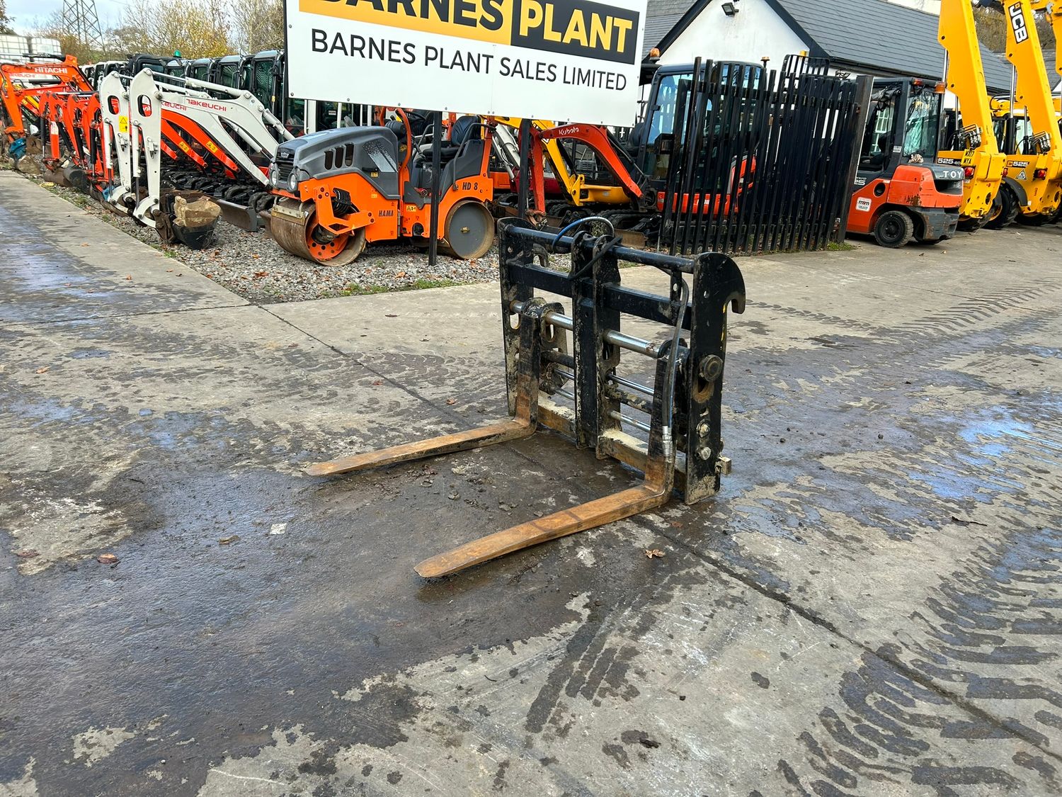 JCB Q-FIT Side shift pallet forks