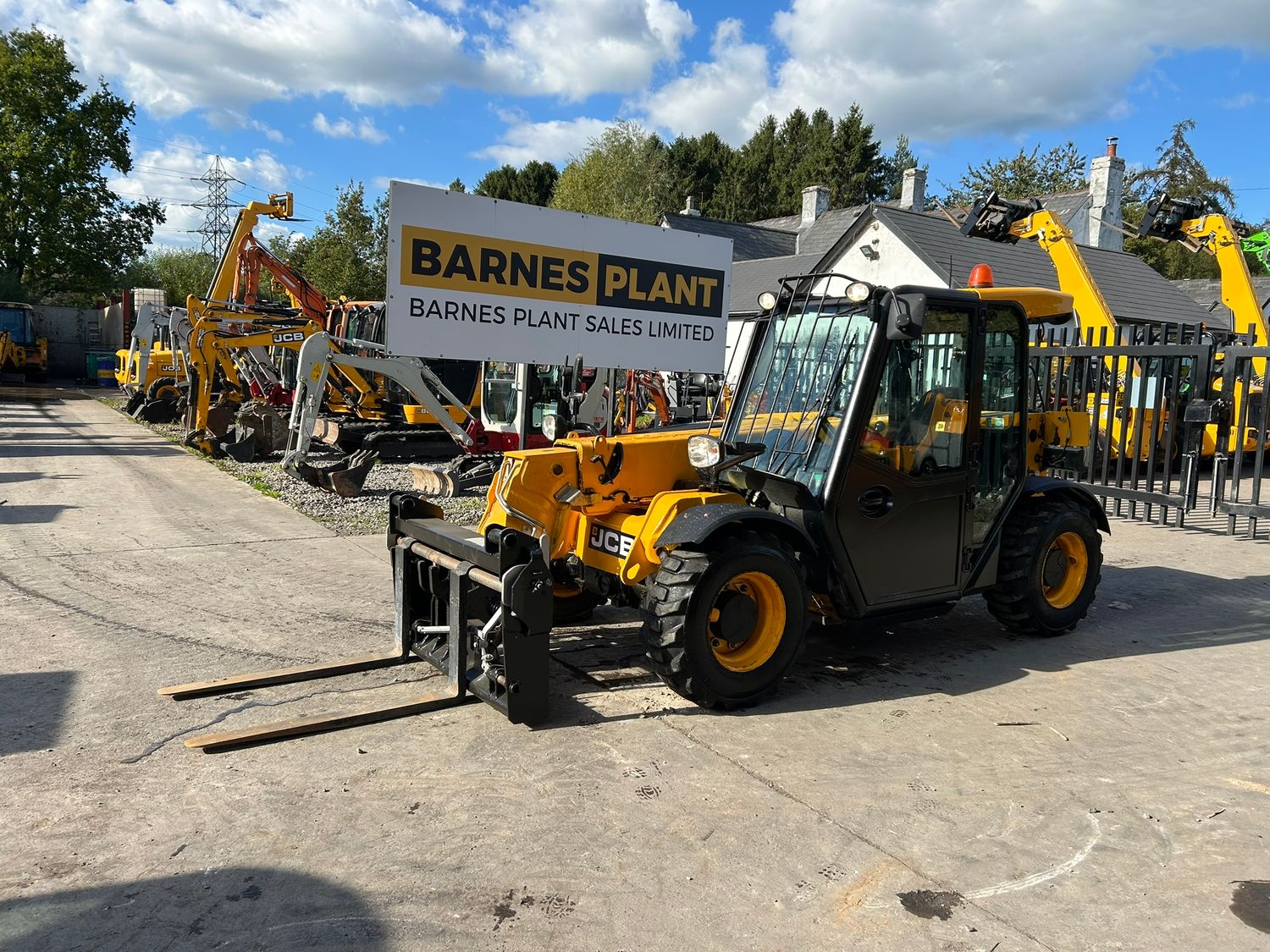 2018 JCB 525-60