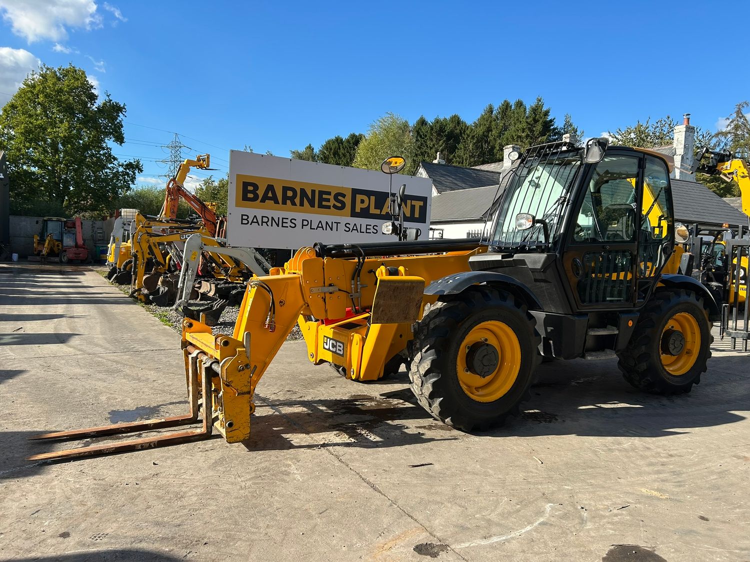 2021 JCB 540-140 Hi-Viz
