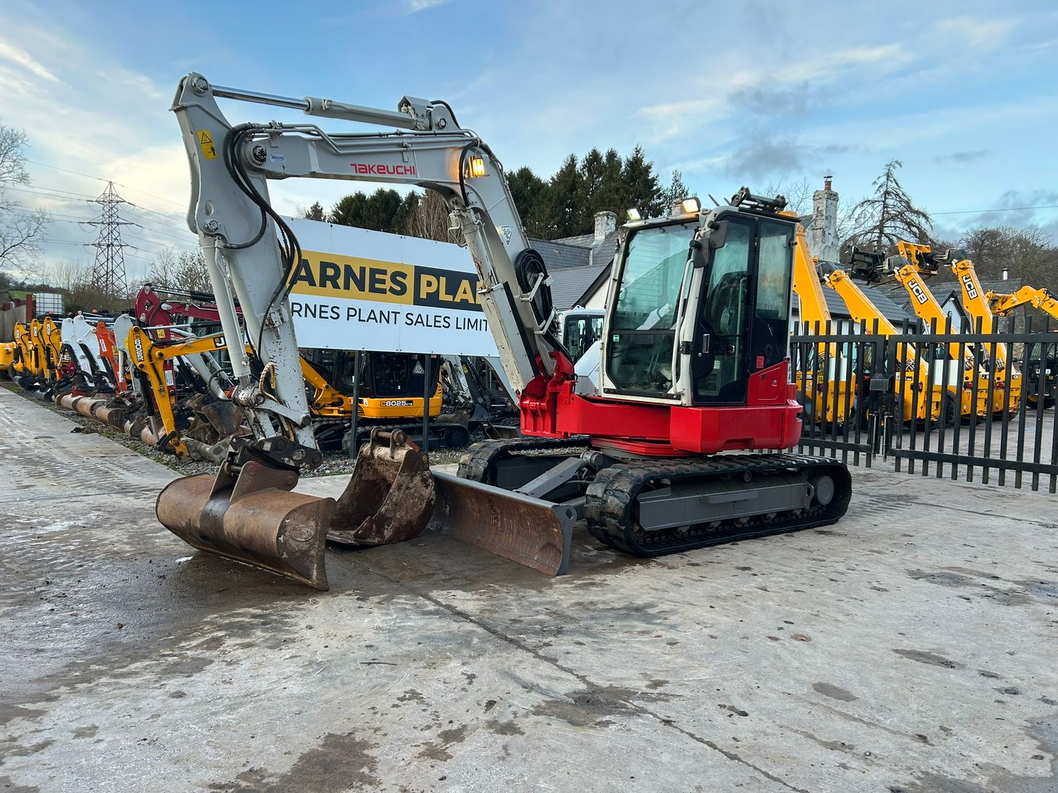 2017 Takeuchi TB280FR