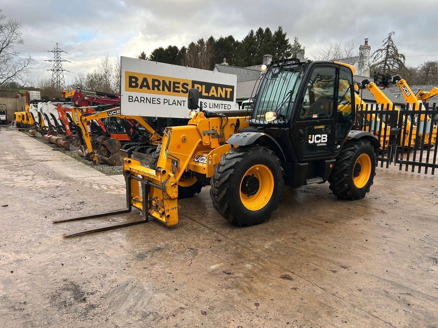 2019 JCB 535-95