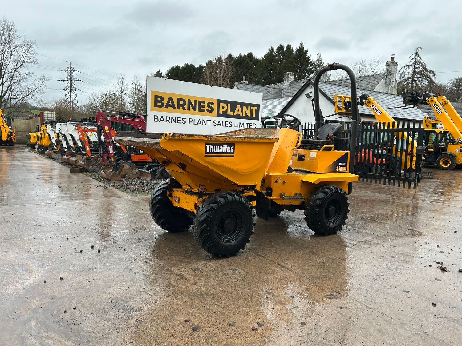 2017 Thwaites 3 Ton swivel skip