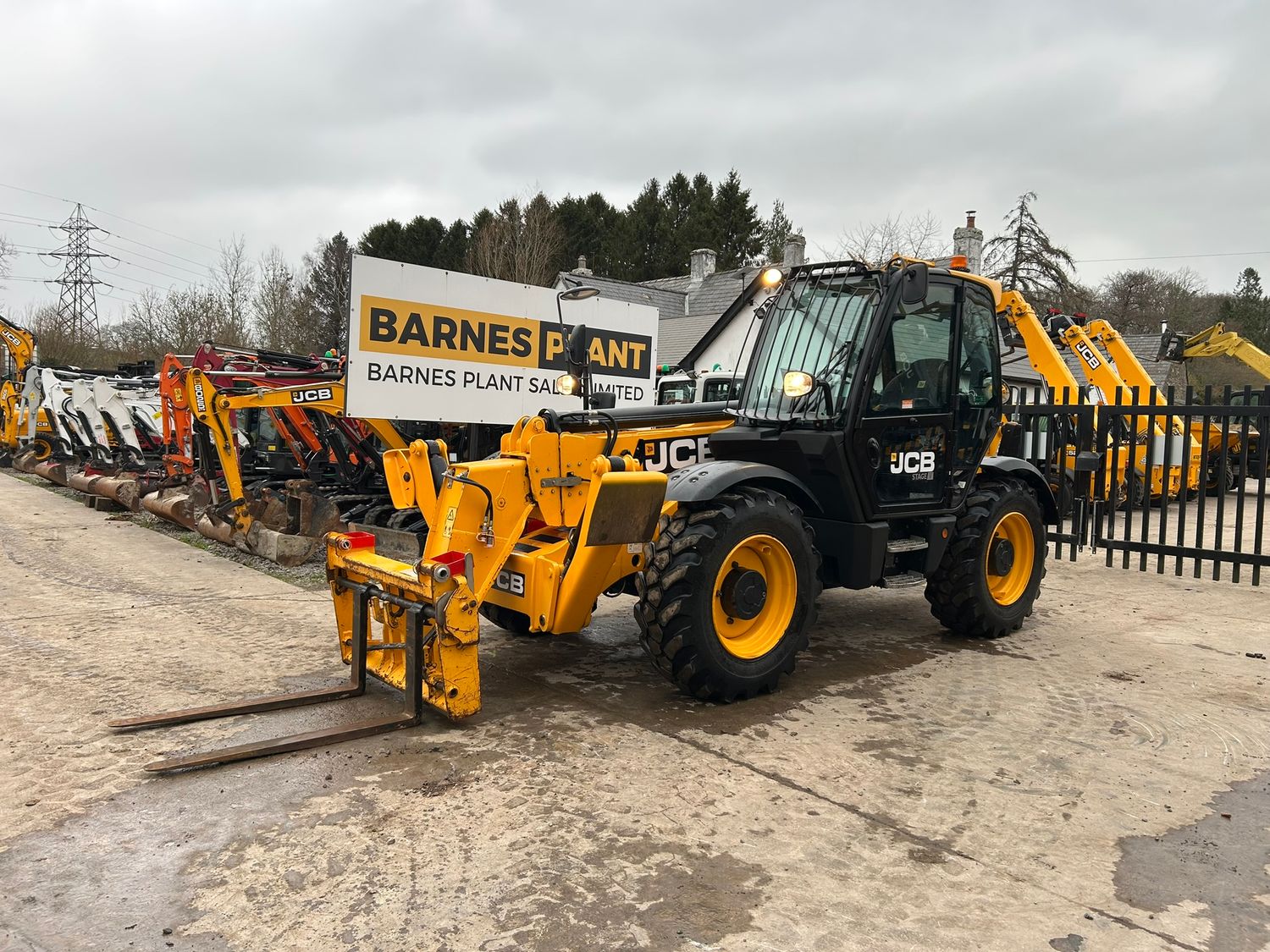 2022 JCB 535-125 Hi-Viz