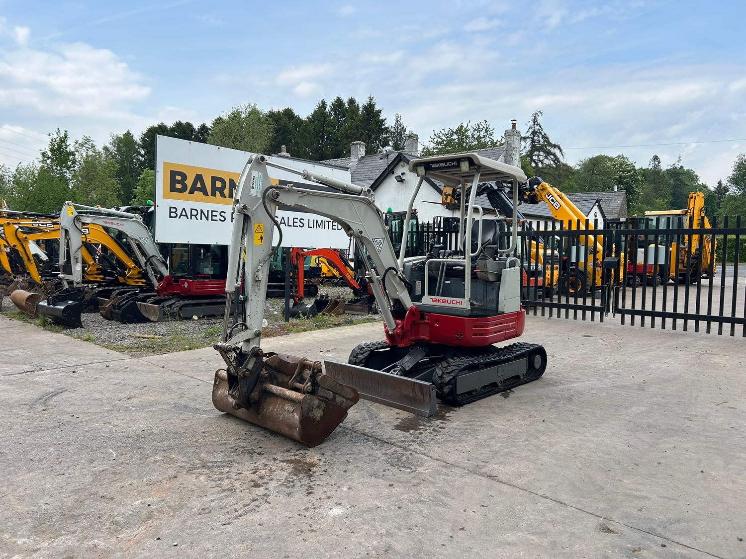 2018 Takeuchi TB23r