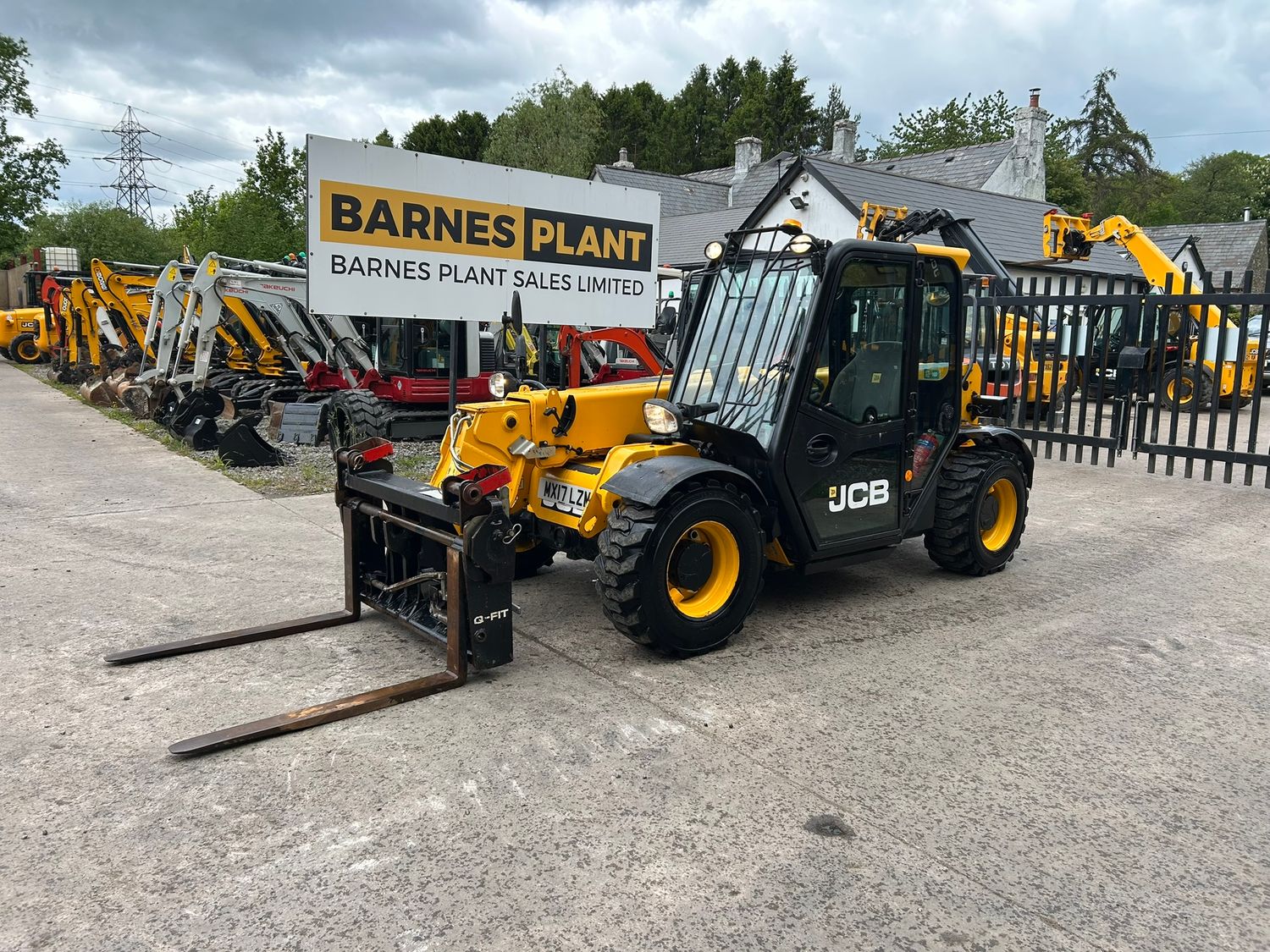 2017 JCB 525-60