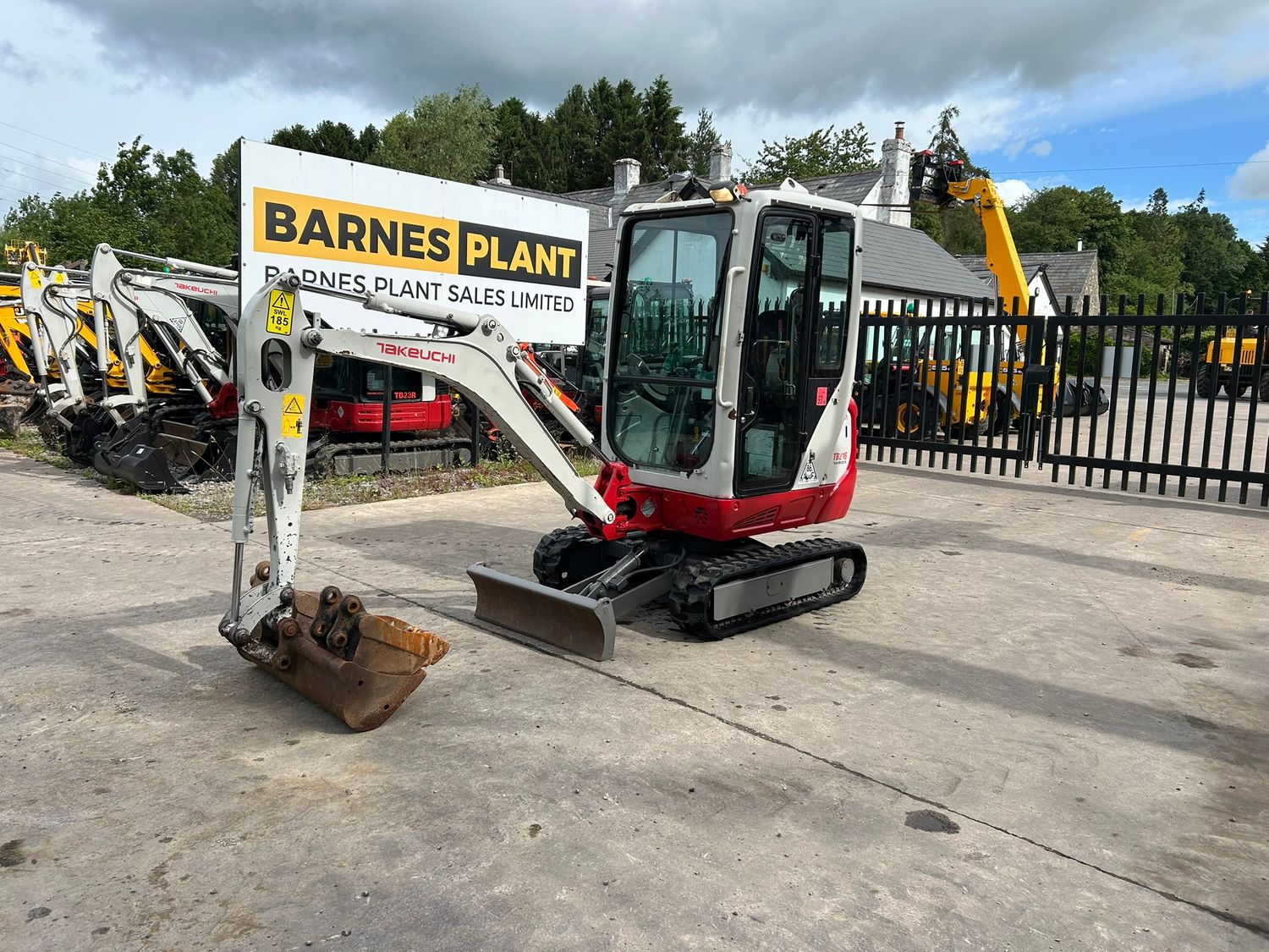 2015 Takeuchi TB216 2015 Takeuchi TB216