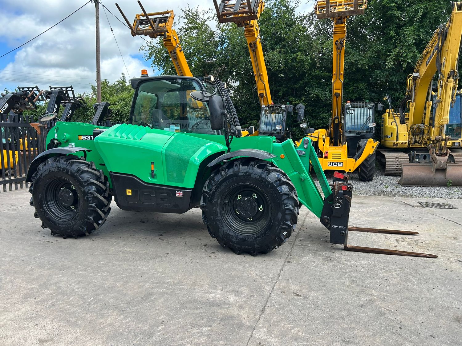 2022 JCB 531-70