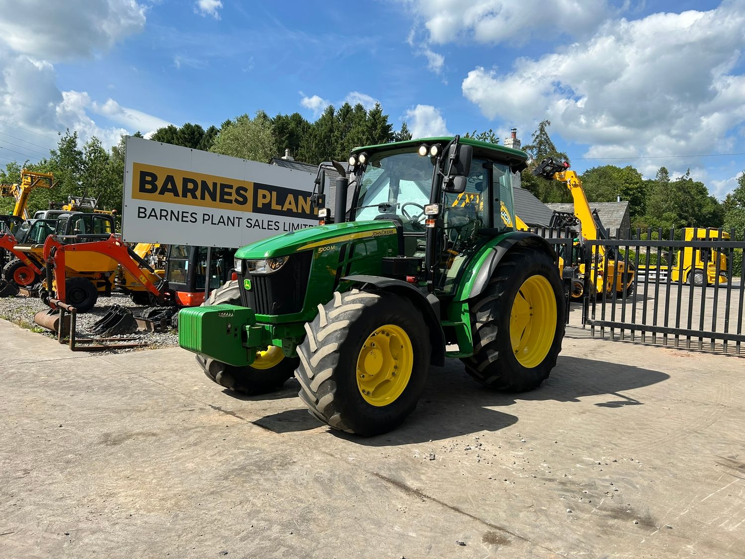 2019 John Deere 5100 M