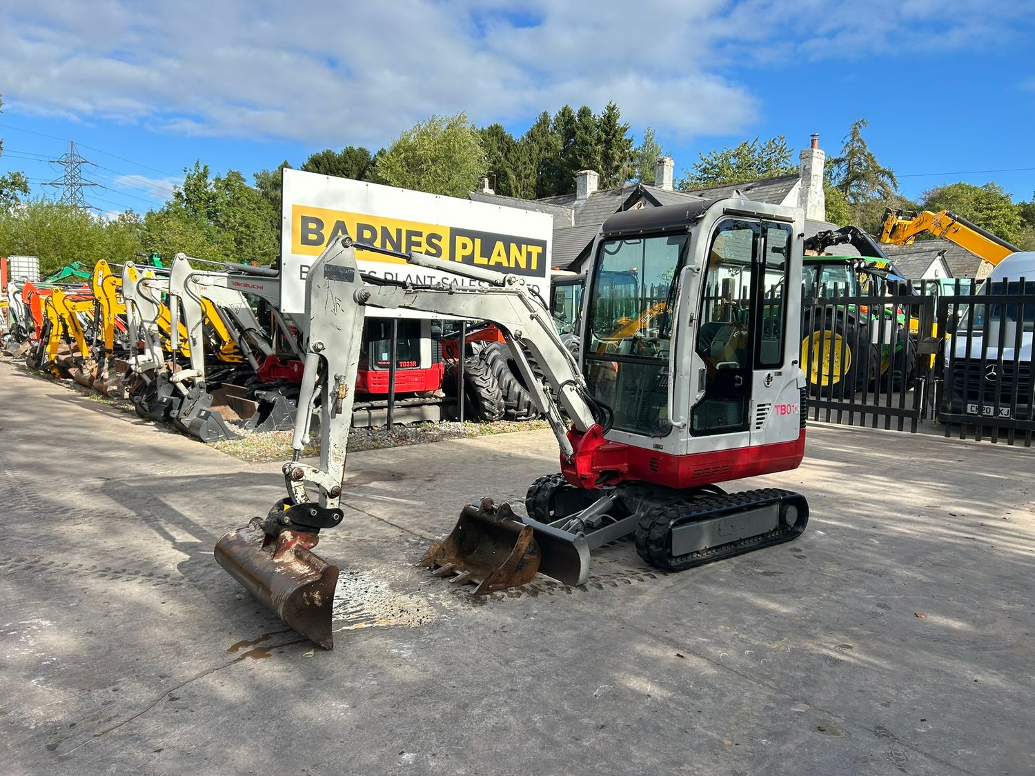 2009 Takeuchi TB016