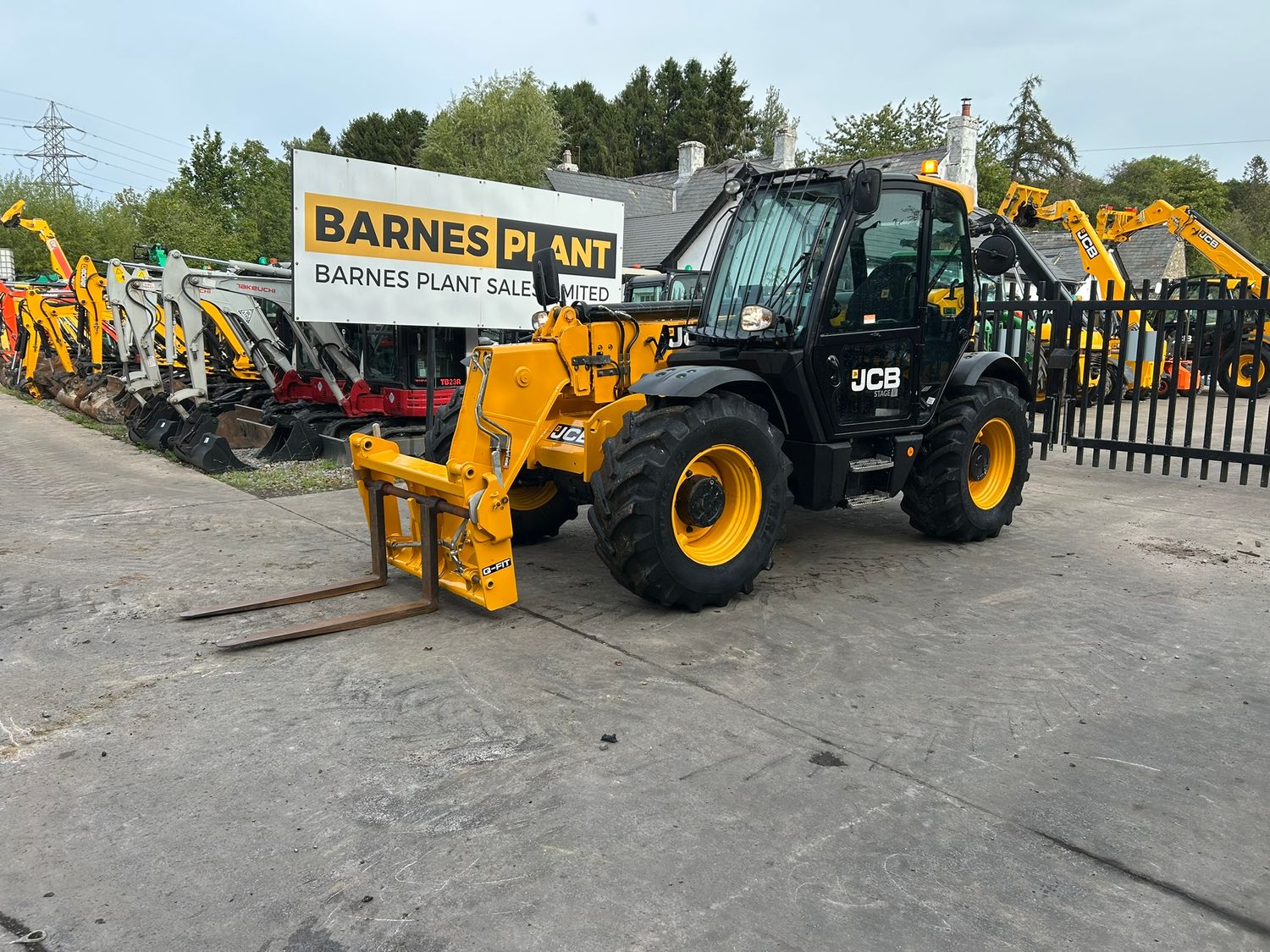 2022 JCB 535-95