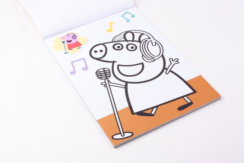 Kleurboek Peppa is dol op kleuren