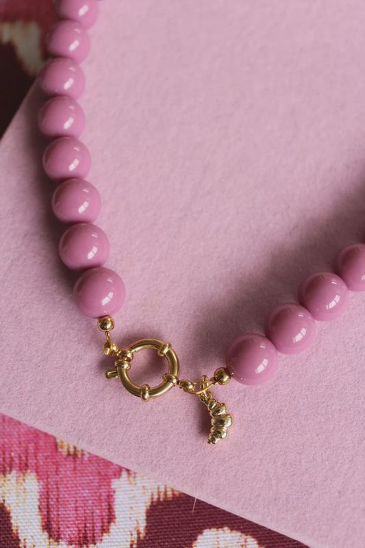 Kralenketting velvet roze met gouden bedel