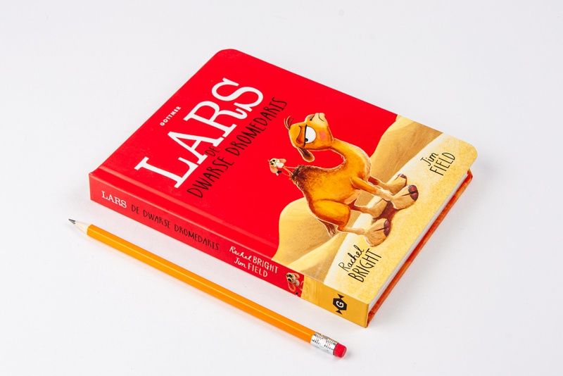 Kinderboek Lars de dwarse dromedaris