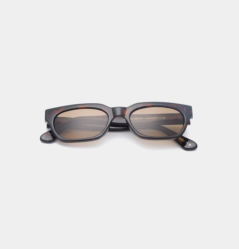 A. Kjaerbede I Zonnebril Bror I Demi Tortoise