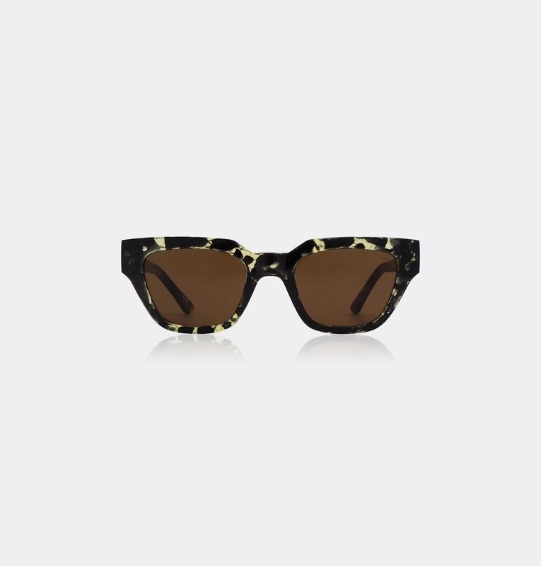 A. Kjaerbede I Zonnebril Kaws I Black/Yellow Tortoise