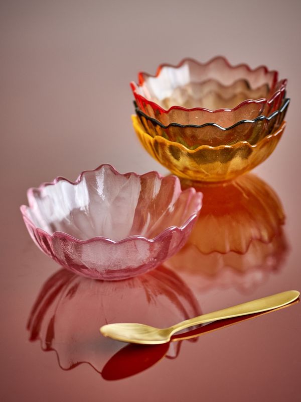 Bloomingville I Bloem schaaltje glas (div. kleuren)