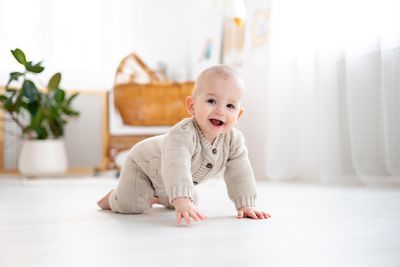Bebés y Cuidado Infantil