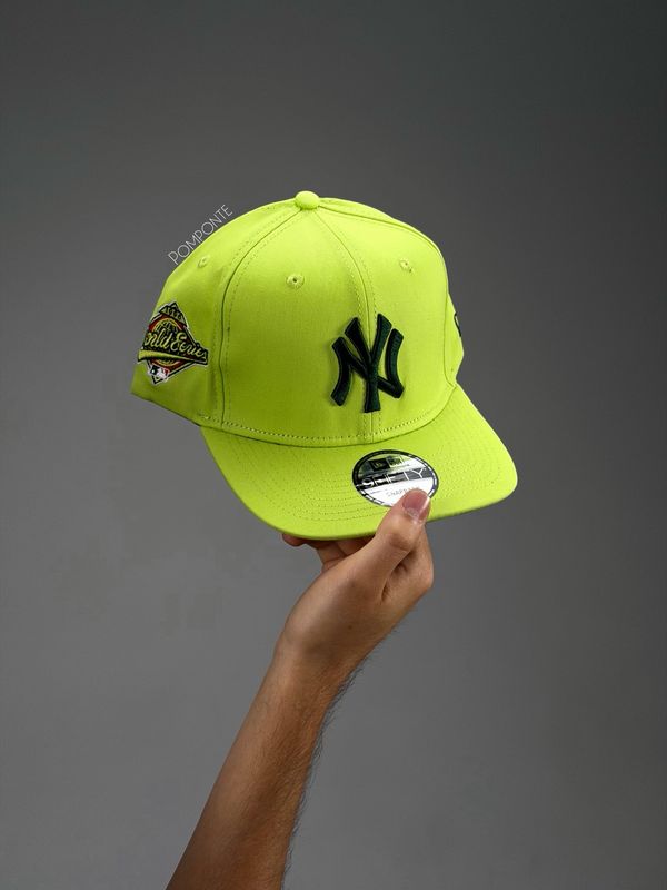 Gorra plana NY NE