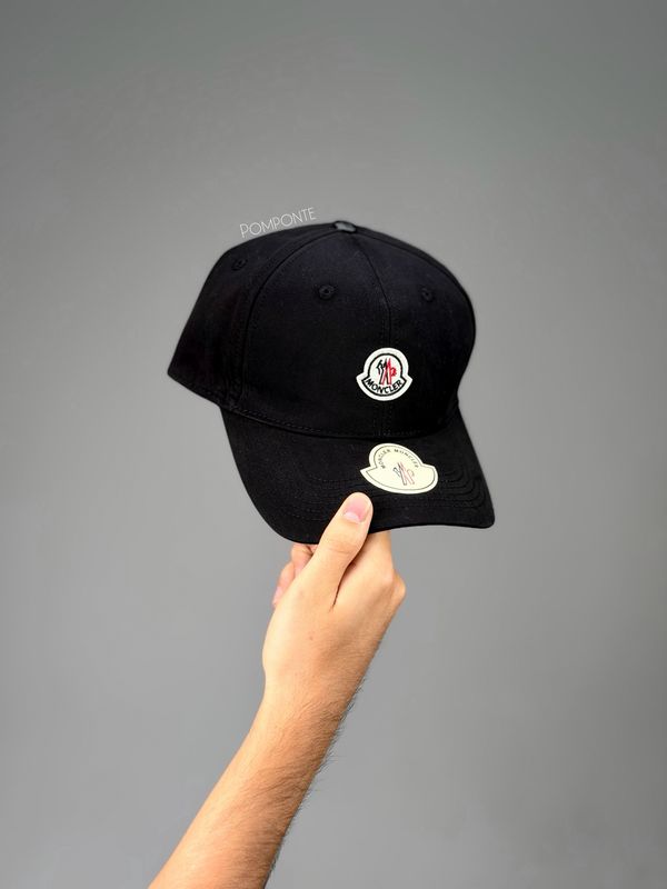 Gorra curva Moncler