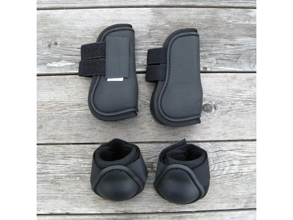 HB Pony Beenbeschermingsset black