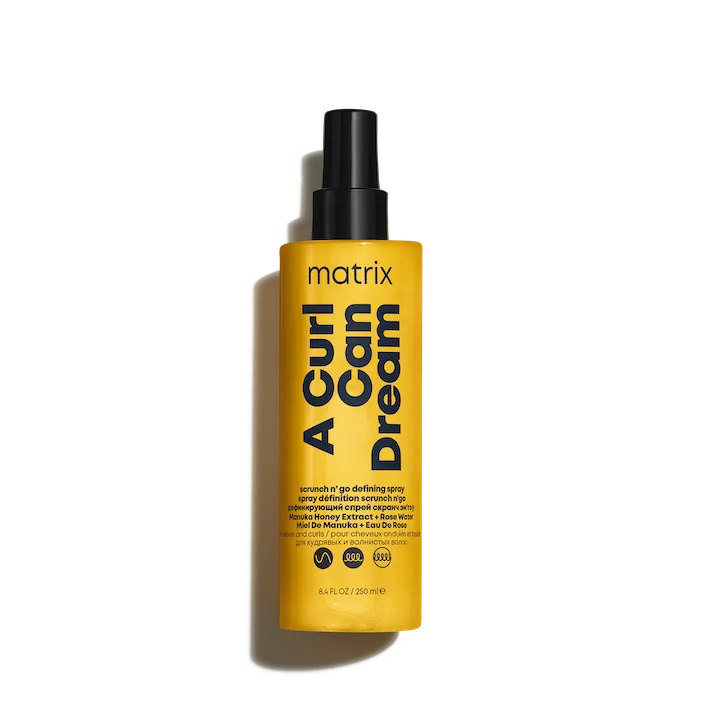 Matrix A Curl Can Dream Scrunch N&#39; Go Defining Spray For Waves and Curls