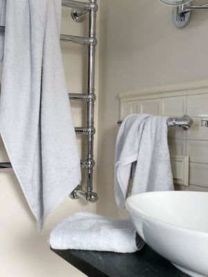Classic Bath Towel Silver 100% Cotton