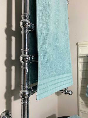 ​Towel SUPREME Aquamarine made from 100% Cotton