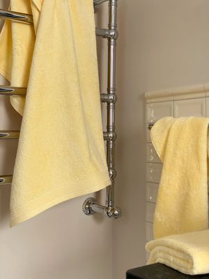 Classic Bath Towel light yellow 100% Cotton
