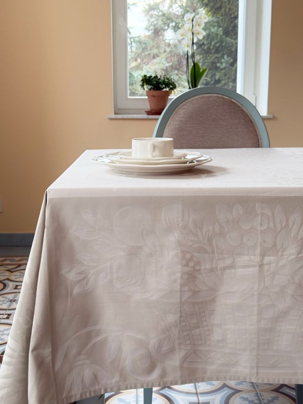 Tischdecke aus 100% Baumwolle