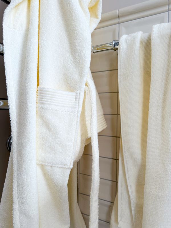 Bademantel Classic Ecru aus 100 % Baumwolle
