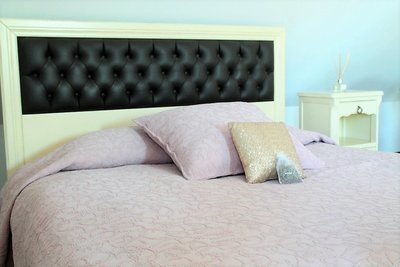 Tagesdecke Royal + Kissen Farbe Rose