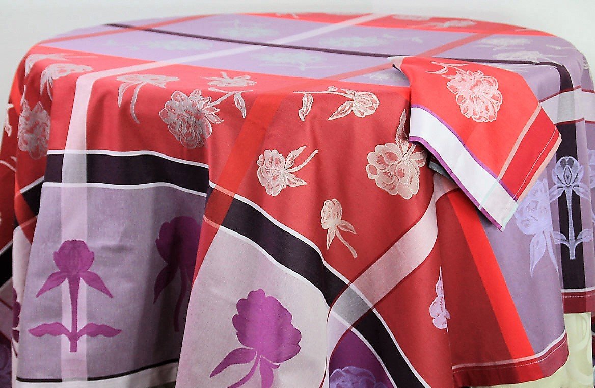 Tischdecke &amp; Servietten aus 100% Baumwolle