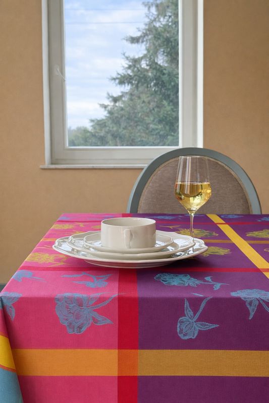 Tischdecke &amp; Servietten aus 100% Baumwolle