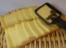 Raclette suisse, nature, affiné 5.5 mois (400g ou autres) (en tranches)