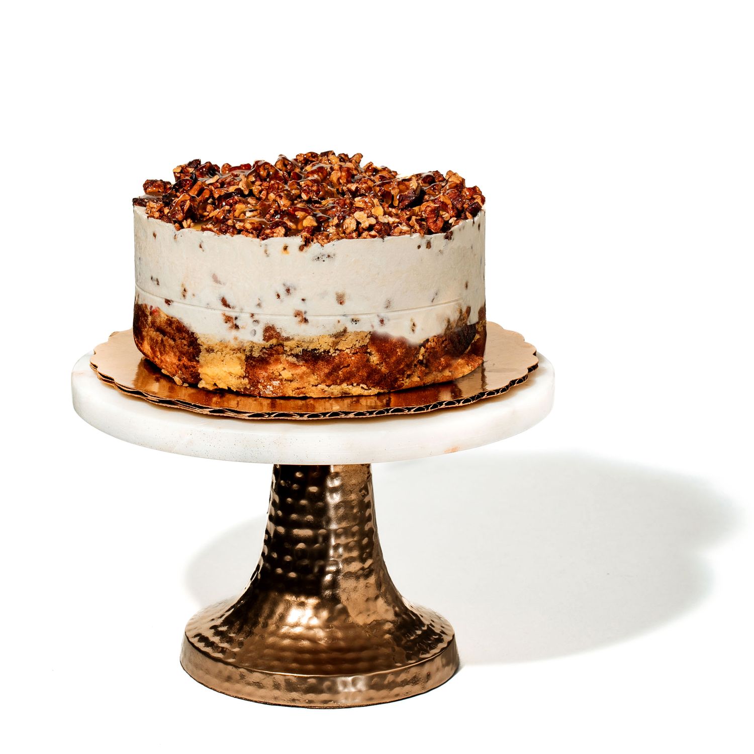 Vanilla Praline Ice Cream Cake (vanilla cake base)