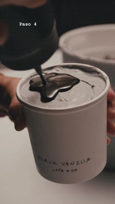 BLACK VANILLA (Apolo Colab)