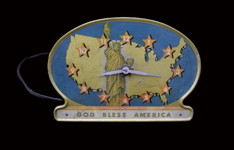 Vintage Statue of Liberty, God Bless America Electric Clock