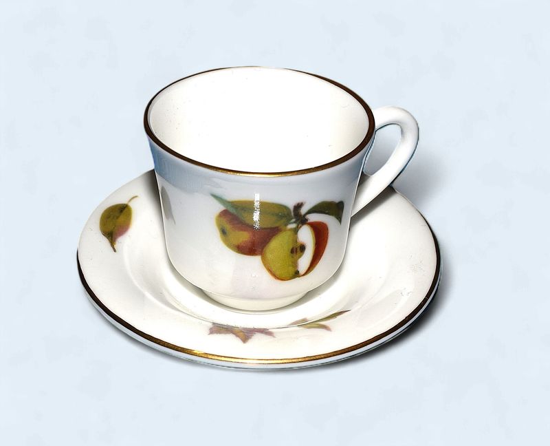 ROYAL WORCESTER 1960’s Evesham Bone China Miniature Cup/Saucer and Plate