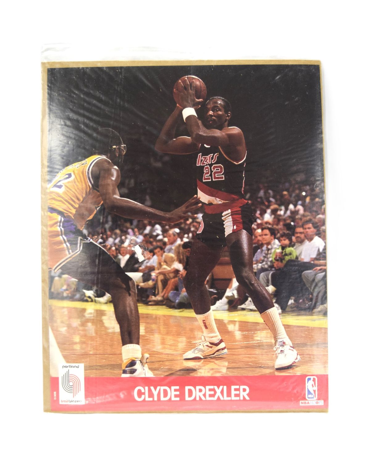 1990 NBA Hoops Action Print with Stats: Clyde Drexler, Portland Trailblazers