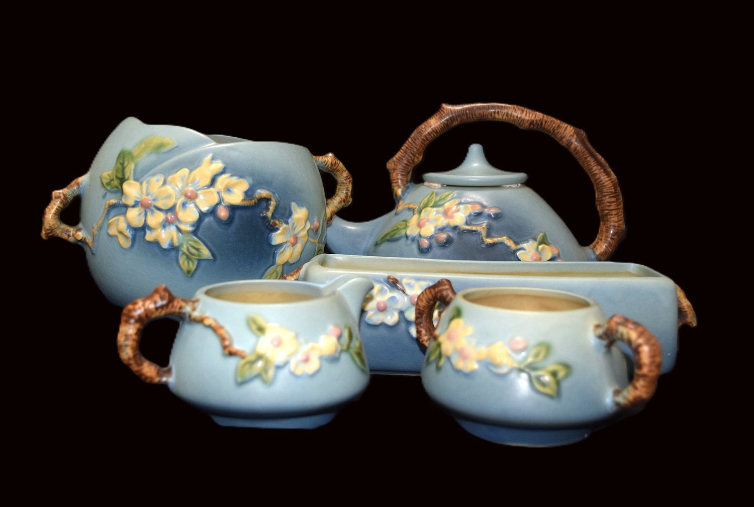 5 Piece Roseville Pottery Apple Blossum (in Blue) Pattern Tea Set