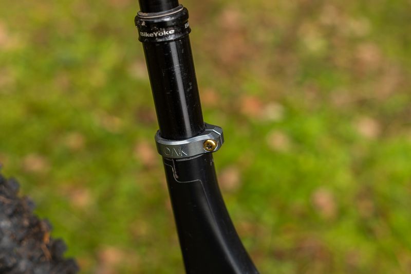 Abrazadera de sillín OAK Orbit