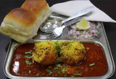 Rasam Vada