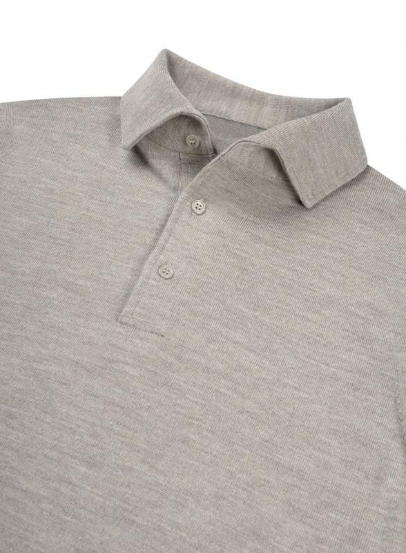 Classic polo hidden button