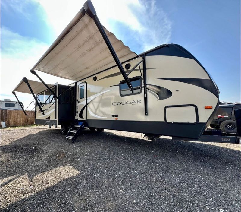 2019 Keystone cougar